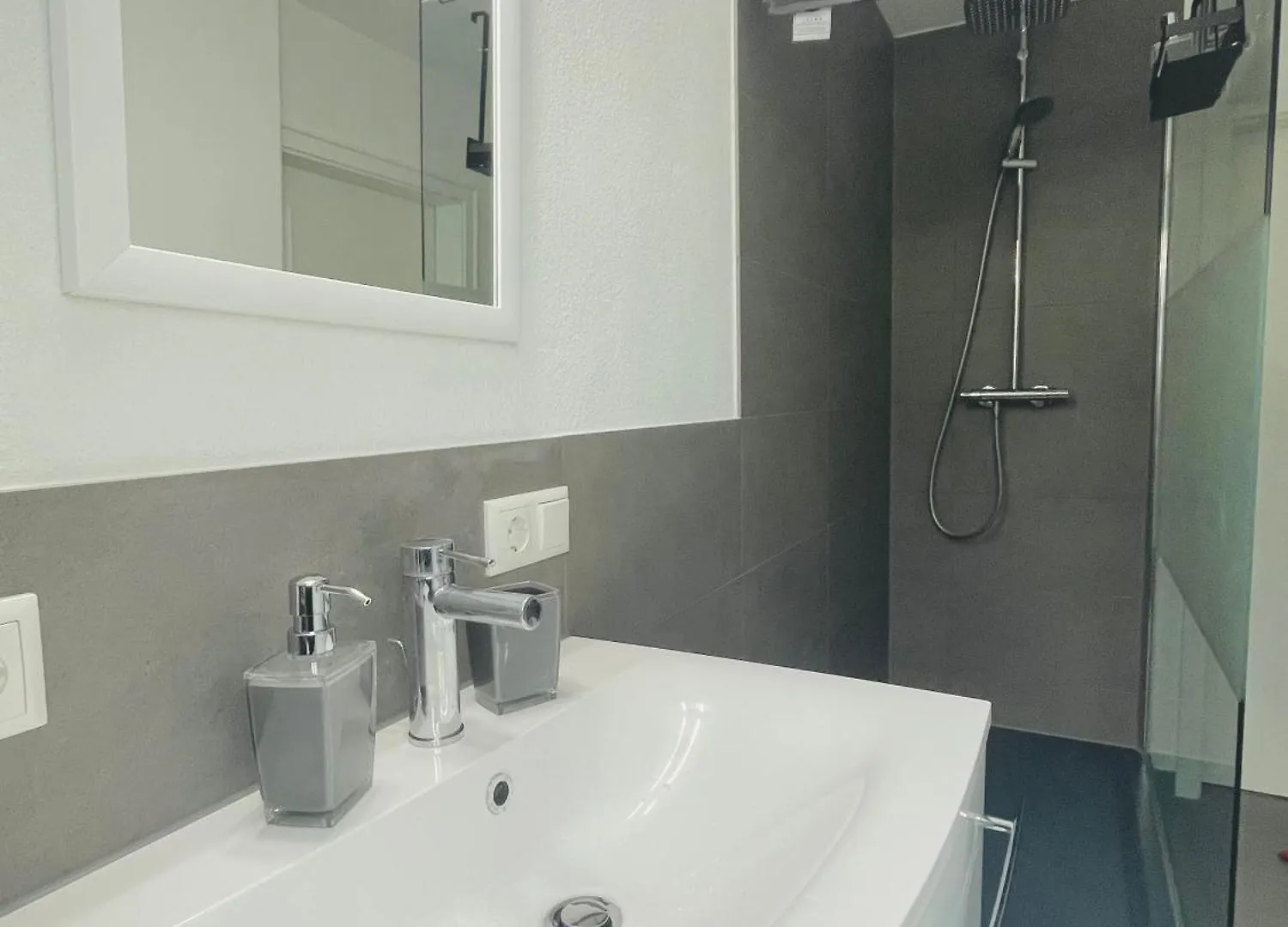 Haus Dragl Dz Ez Hotel Friedberg  0*, Friedberg (Bavaria)