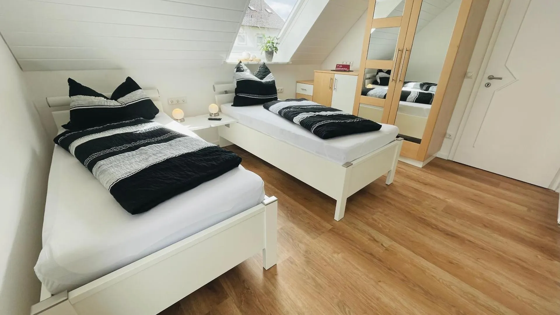 Haus Dragl Dz Ez Hotel Friedberg  0*, Friedberg (Bavaria)